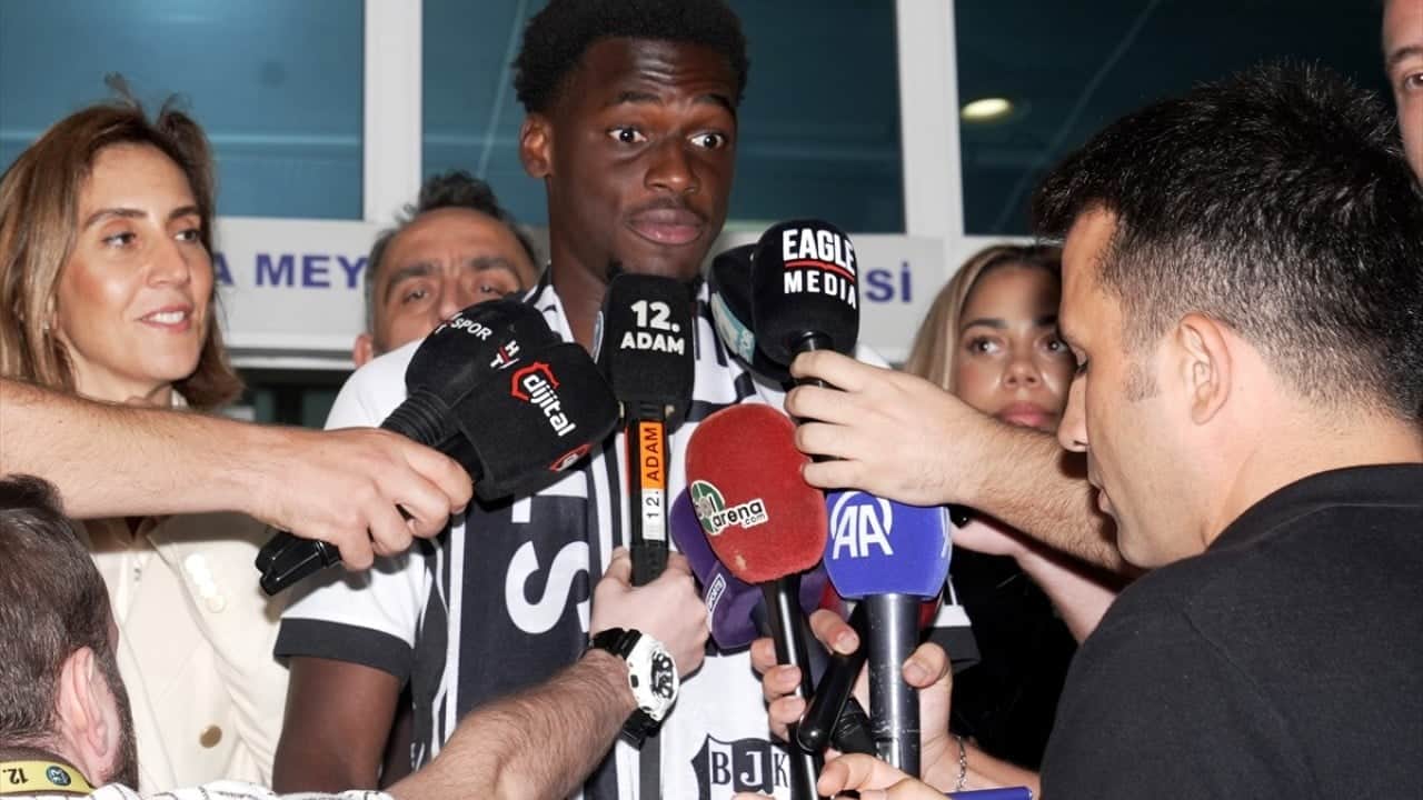 Beşiktaş’ın yeni transferi Ernest Poku İstanbul’da