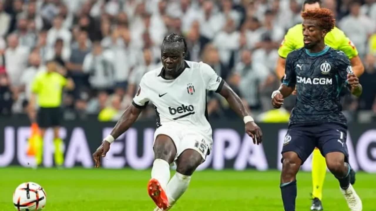 Beşiktaşlı Olaitan sergilediği futbolla Avrupa’da da adından söz ettiriyor