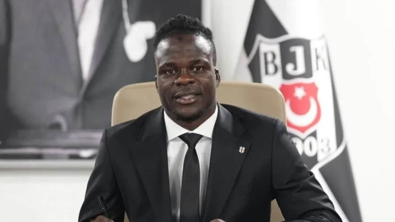 Foto - Beşiktaşlı Olaitan sergilediği futbolla Avrupa’da da adından söz ettiriyor