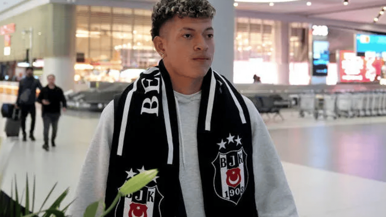 Foto - Beşiktaş'ta herkes şokta! Adam nereye gitse kuruyor ağaç gibi resmen: Yazık ki ne yazık...