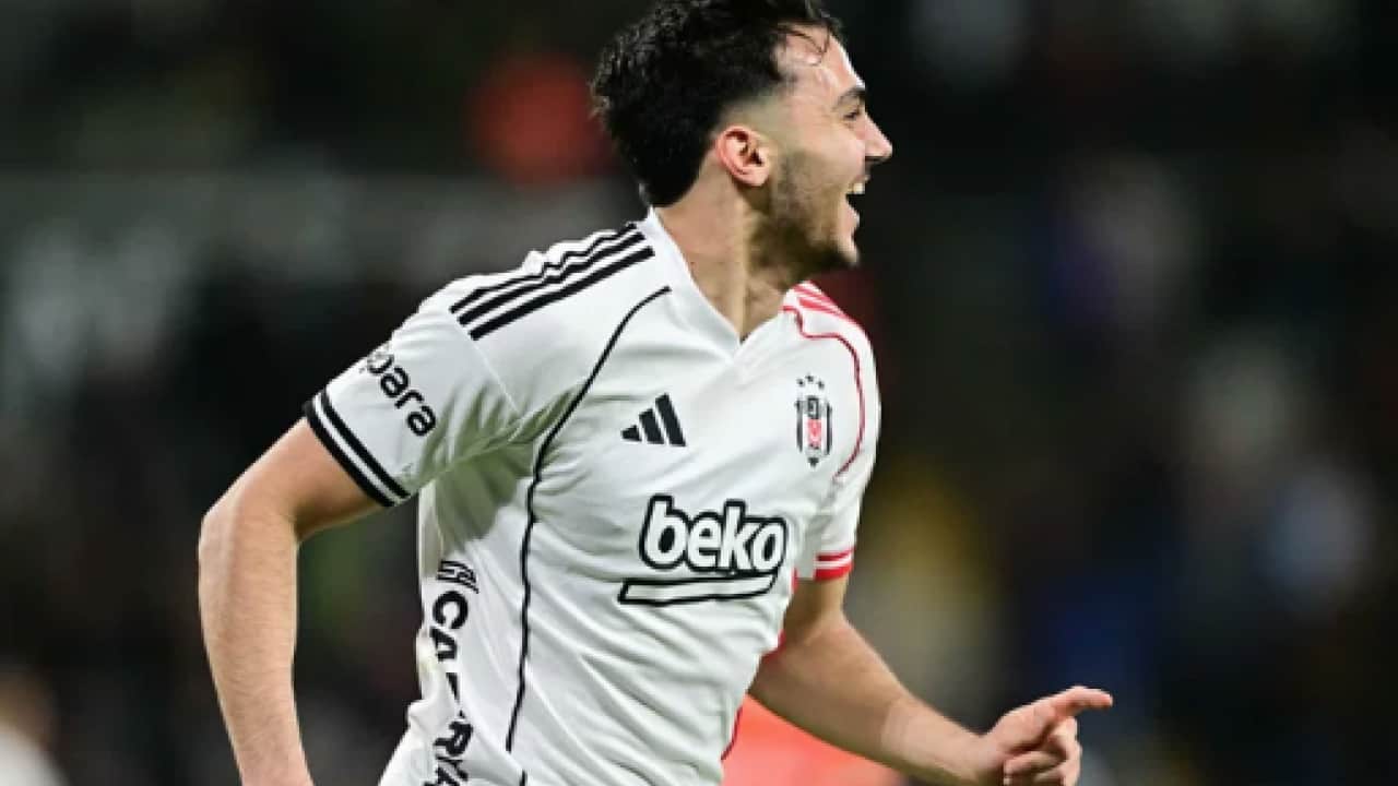 Beşiktaş'ta son dakika sürprizi: İmzayı atmadı, ilk uçakla geri döndü