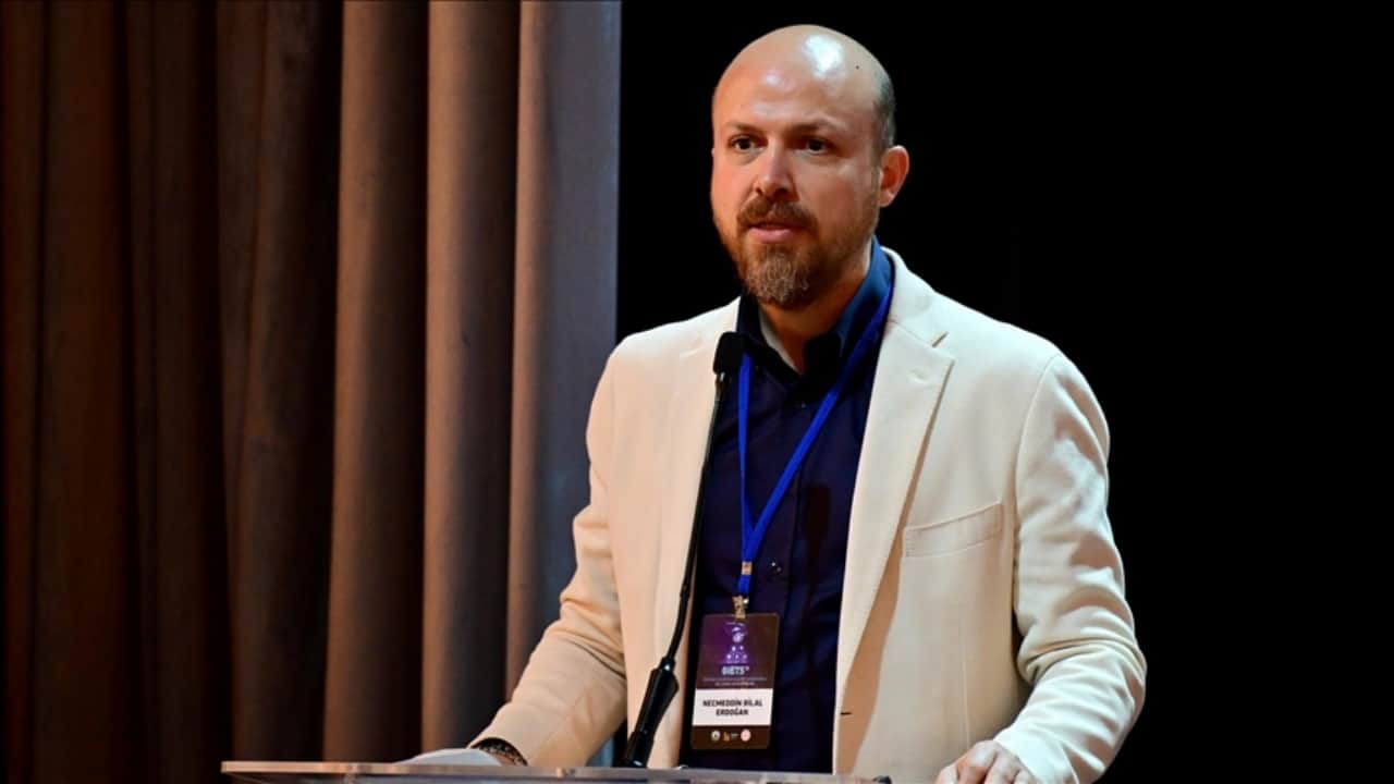 Foto - Bilal Erdoğan, açtı ağzını yumdu gözünü: Bu durum karşısında çıldırıyorlar 