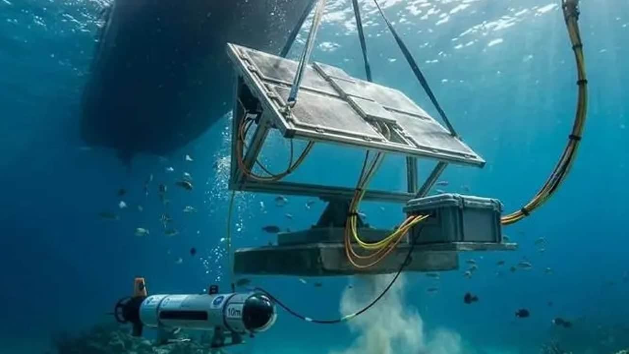 Foto - Bilim insanları güneş enerjisinin peşine düştü! Yaklaşık 5 yıl denizin 10 metre altında 2 saatte test edecekler