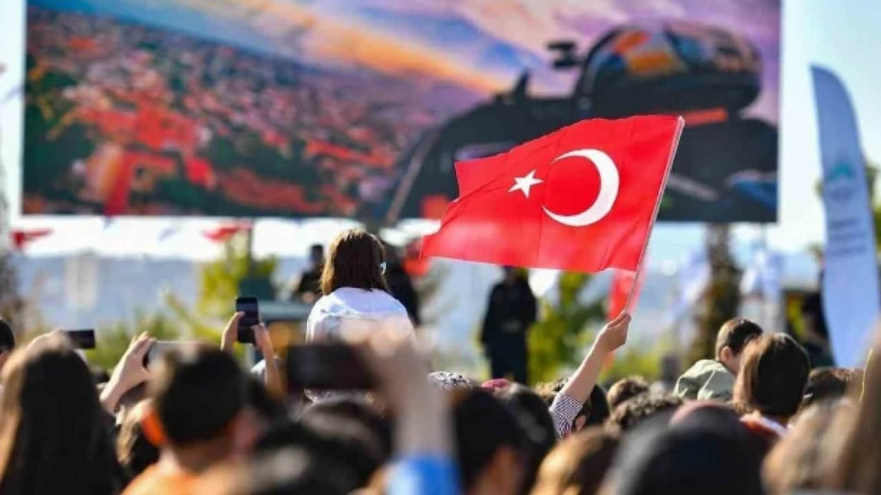 Foto - Bilim ve teknoloji tutkunları Kayseri’de buluşuyor: Hürjet ve Türk Yıldızları nefesleri kesecek
