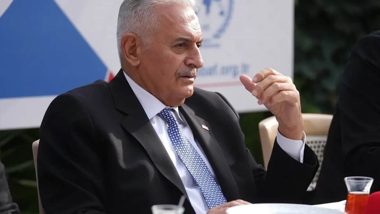 Foto - Binali Yıldırım sessizliğini bozdu: Denizden geçip derede boğulmanın anlamı yok, oraya gidilmeli