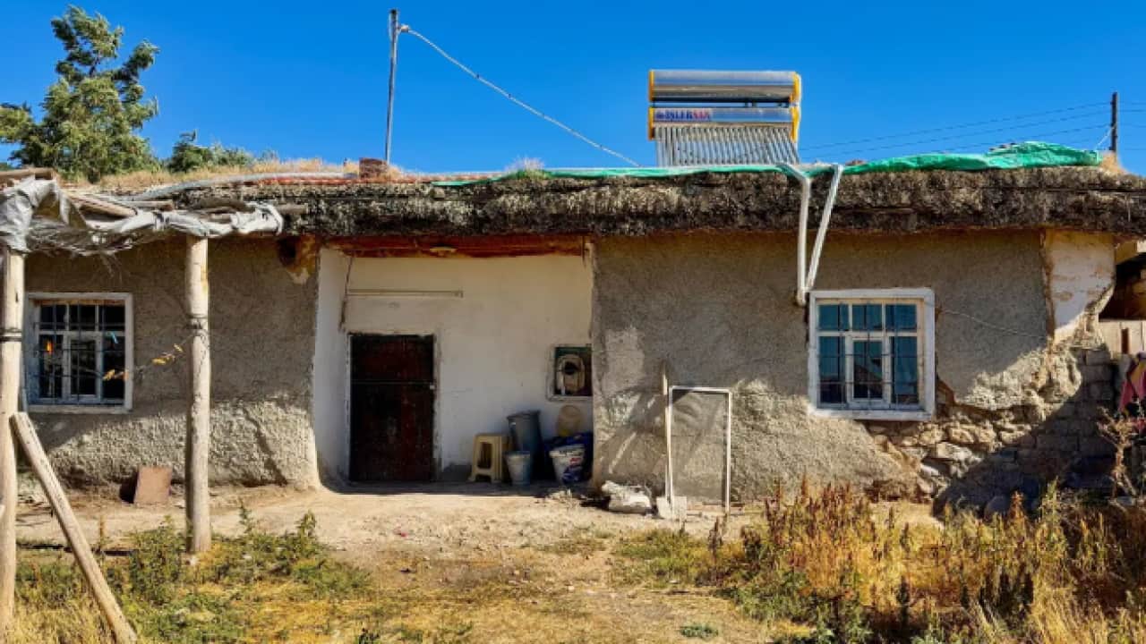 Foto - Ağlayarak yetkililerden yardım istemişti: Hem kendisi hem de köylü derin bir nefes aldı!