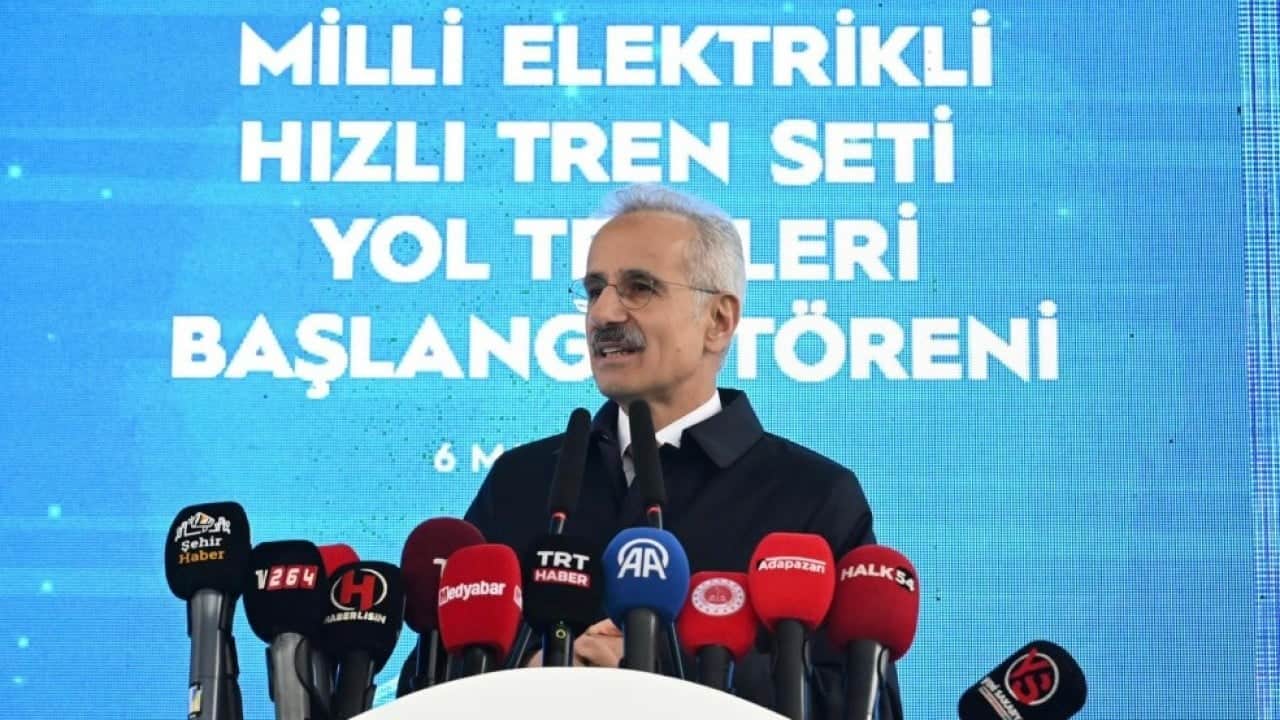 Bir hayal daha gerçek oldu! Yerli ve milli hızlı trende seri üretim