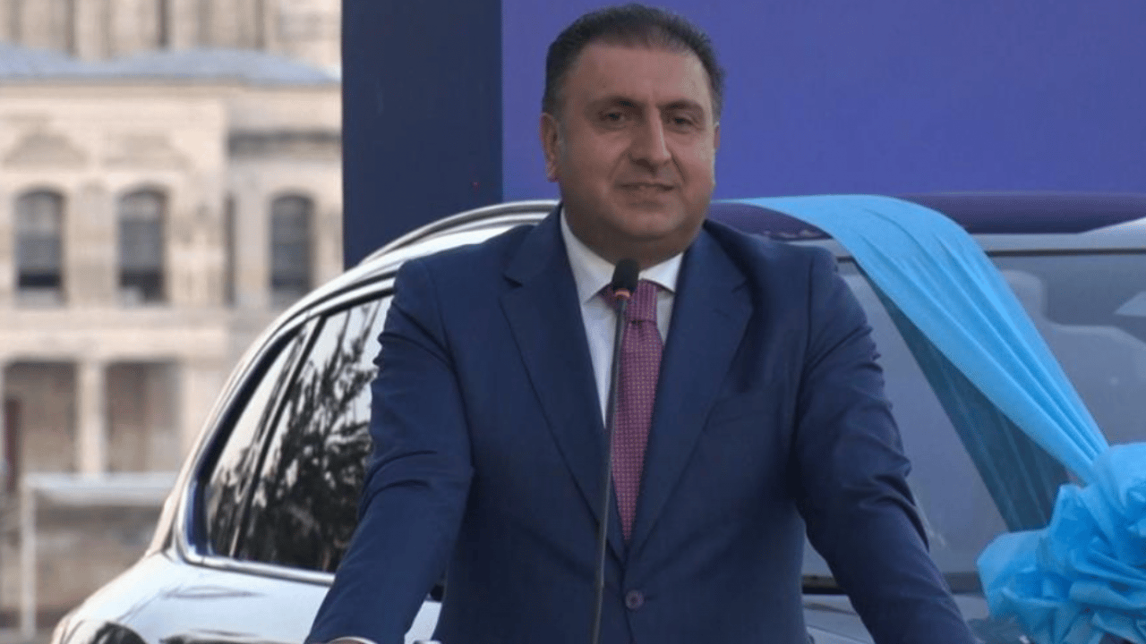Foto - Birincilere sürpriz hediye: YKS şampiyonları TOGG'u kaptı! 