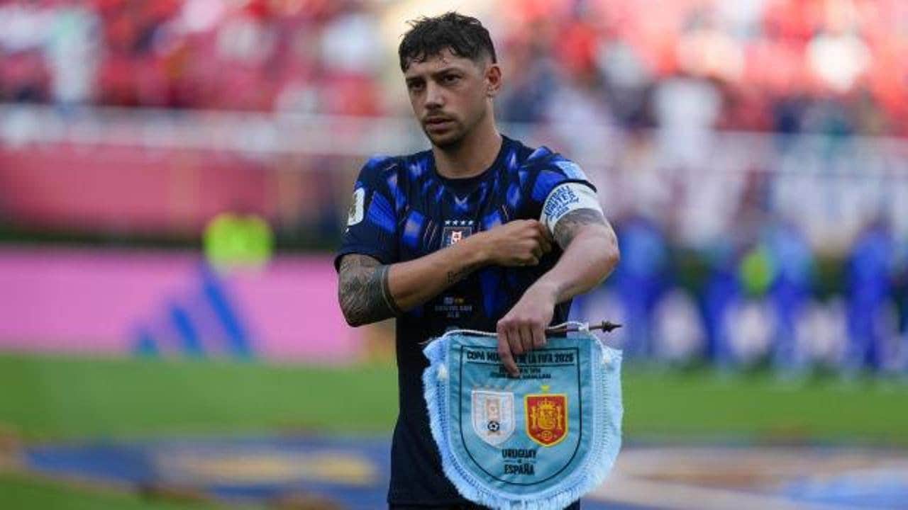 Foto - Bizimkiler de günlerini gün etsin! Dünya Kupası’ndan elenen Uruguay’da futbolculara görülmemiş ceza