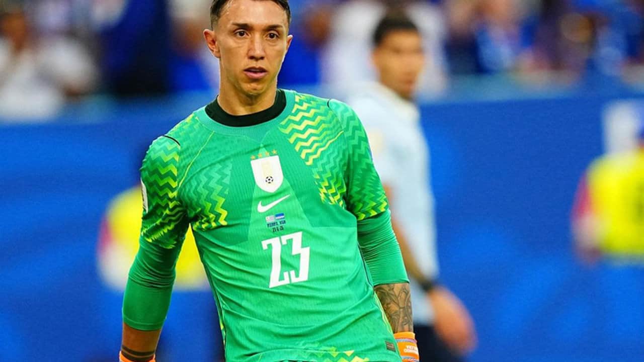 Foto - Bizimkiler de günlerini gün etsin! Dünya Kupası’ndan elenen Uruguay’da futbolculara görülmemiş ceza