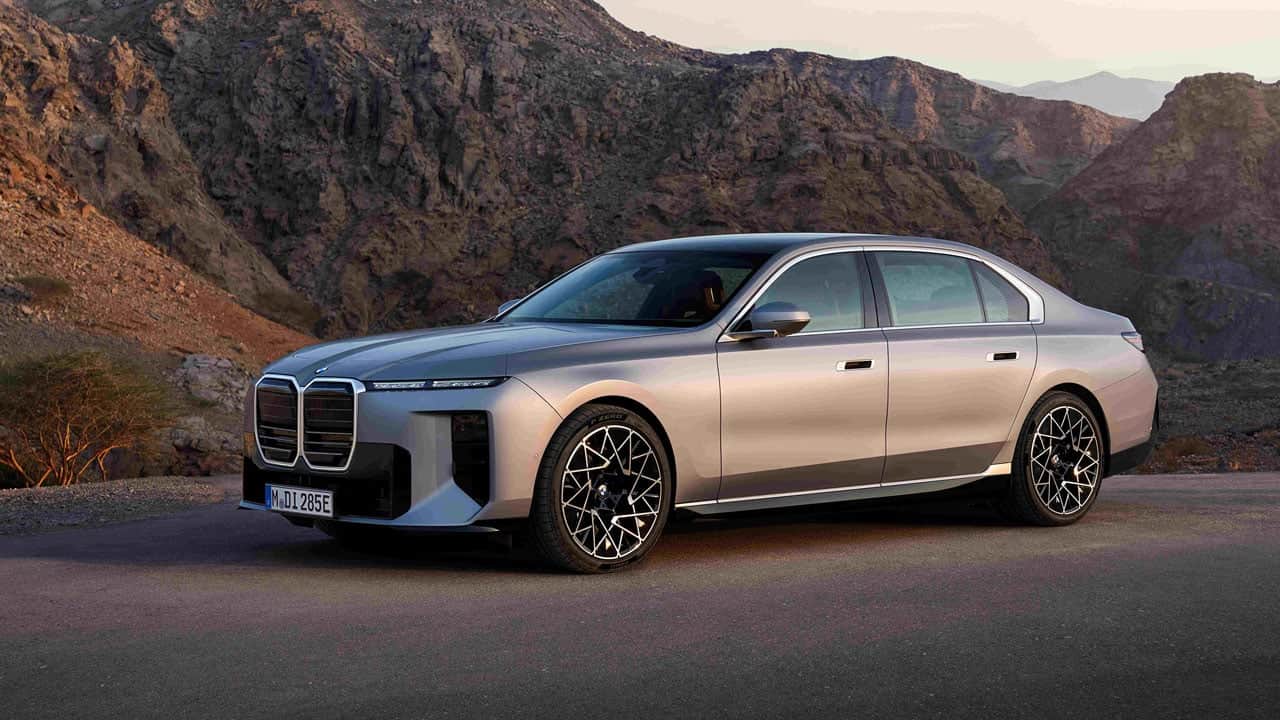 Foto - BMW 7 Serisi baştan aşağı yenilendi! İşte, Türkiye satış fiyatı
