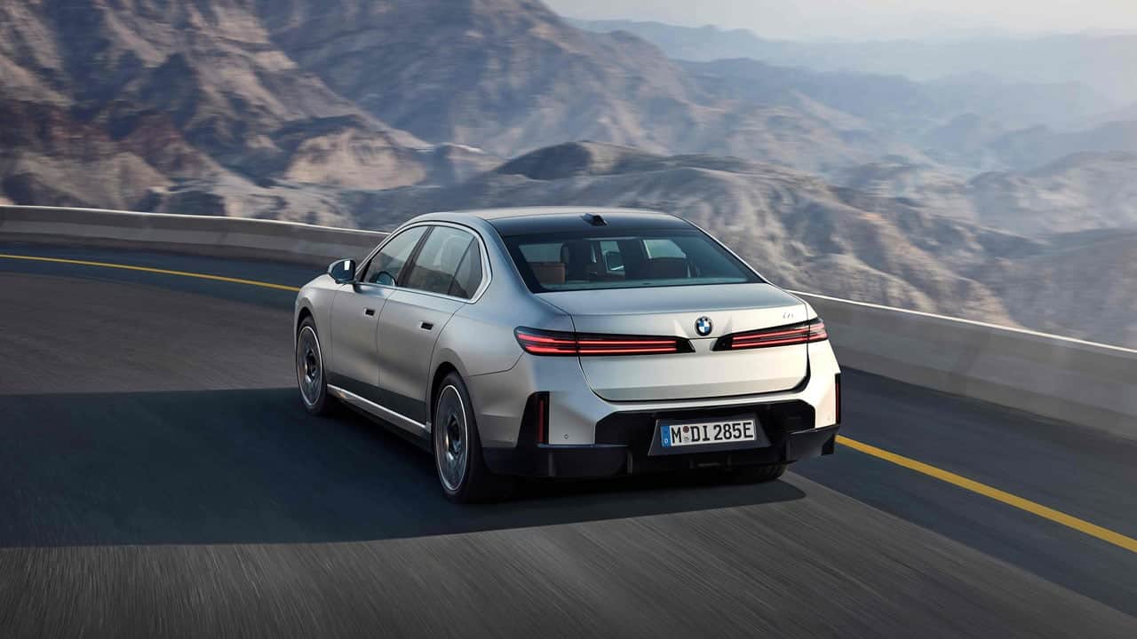 Foto - BMW 7 Serisi baştan aşağı yenilendi! İşte, Türkiye satış fiyatı