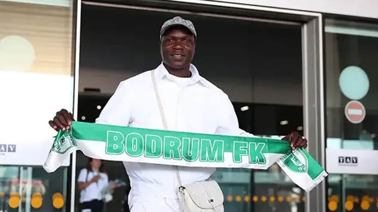 Foto - Bodrum FK Başkanı isyan etti: Niye bir Barcelona olmayalım! Dünya yıldızı getirdim ama şu anda konteynerde kalacak