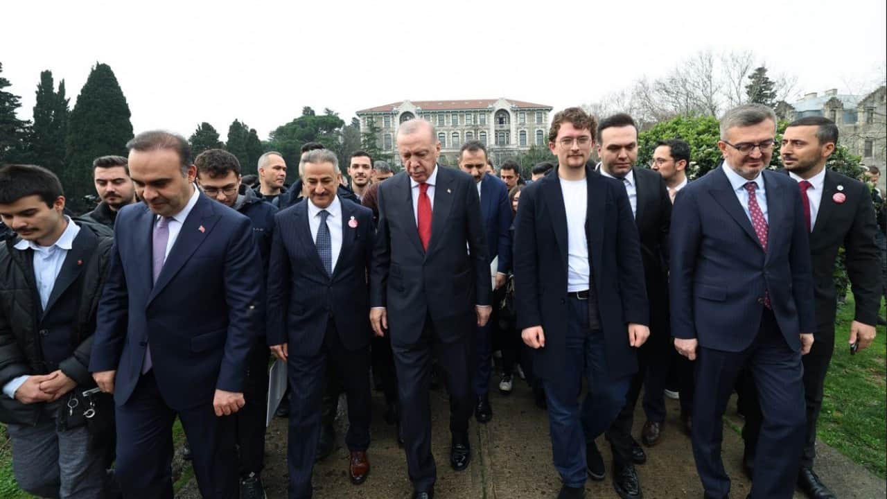 Foto - Boğaziçili gençlerden Erdoğan’a sürpriz!