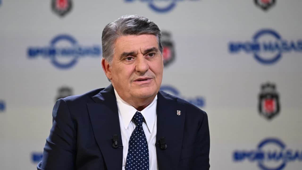 Foto - Borç söylentilerine son nokta! Beşiktaş Başkanı Adalı'dan camiaya müjde