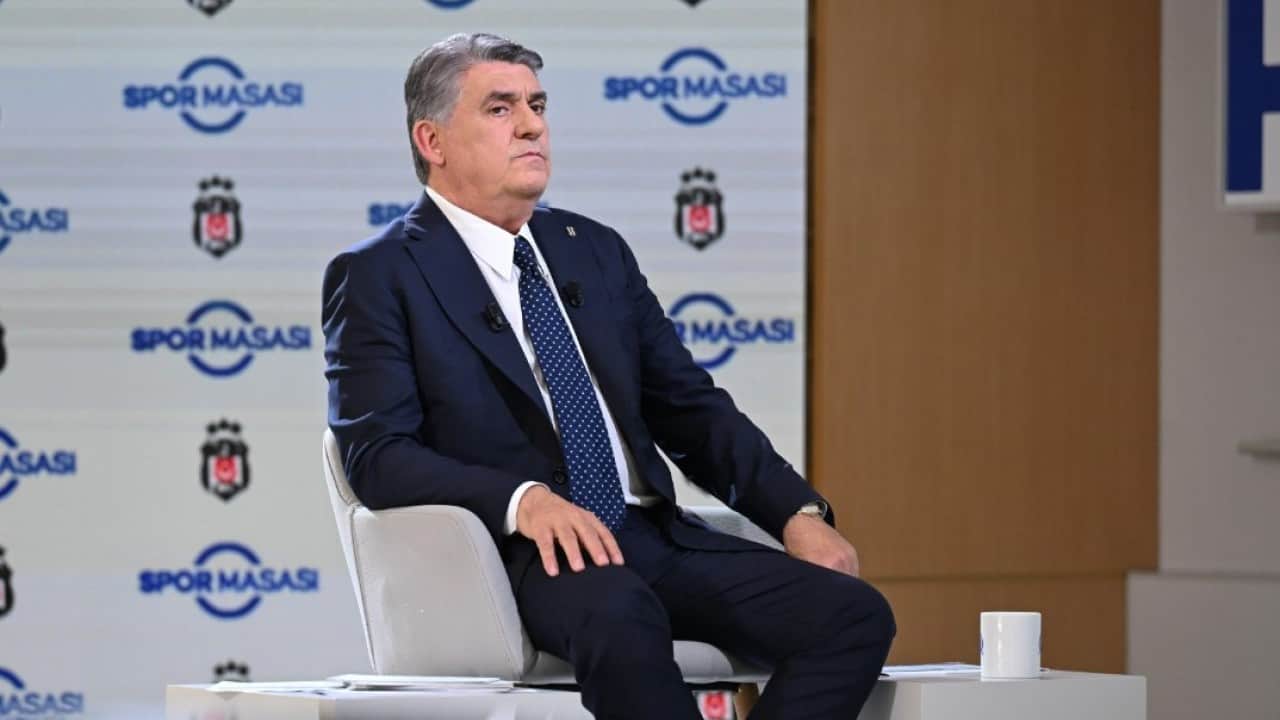 Foto - Borç söylentilerine son nokta! Beşiktaş Başkanı Adalı'dan camiaya müjde
