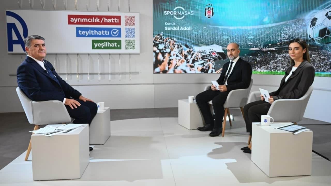 Foto - Borç söylentilerine son nokta! Beşiktaş Başkanı Adalı'dan camiaya müjde