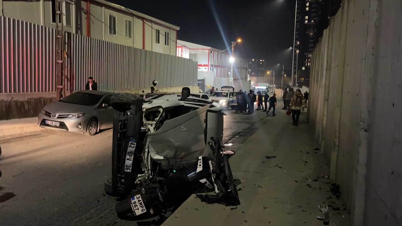 Foto - Böyle kepazelik olmaz! Önce kaza yaptı sonra polise bıçak çekti