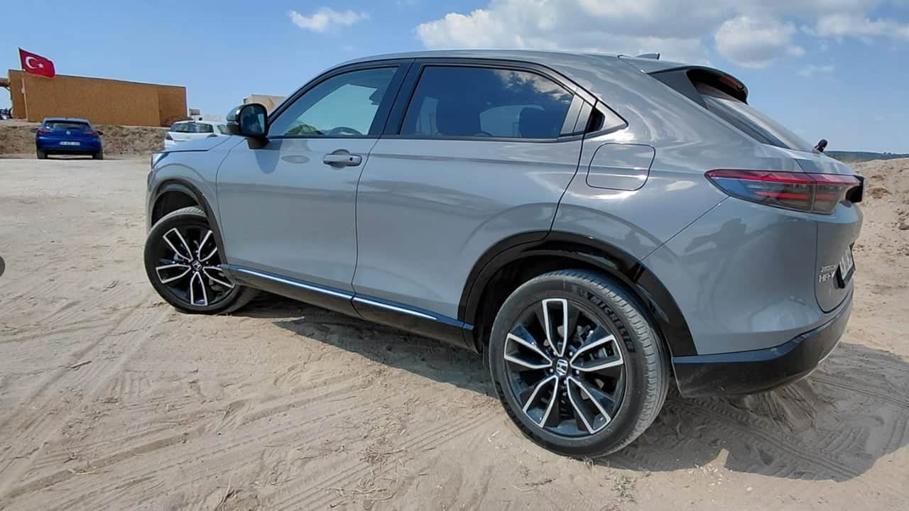 Foto - Bu devirde alınacak en mantıklı SUV! Honda HR-V Advance ile kilometrelerce sıfır stres! Cüzdan dostu hibrit!