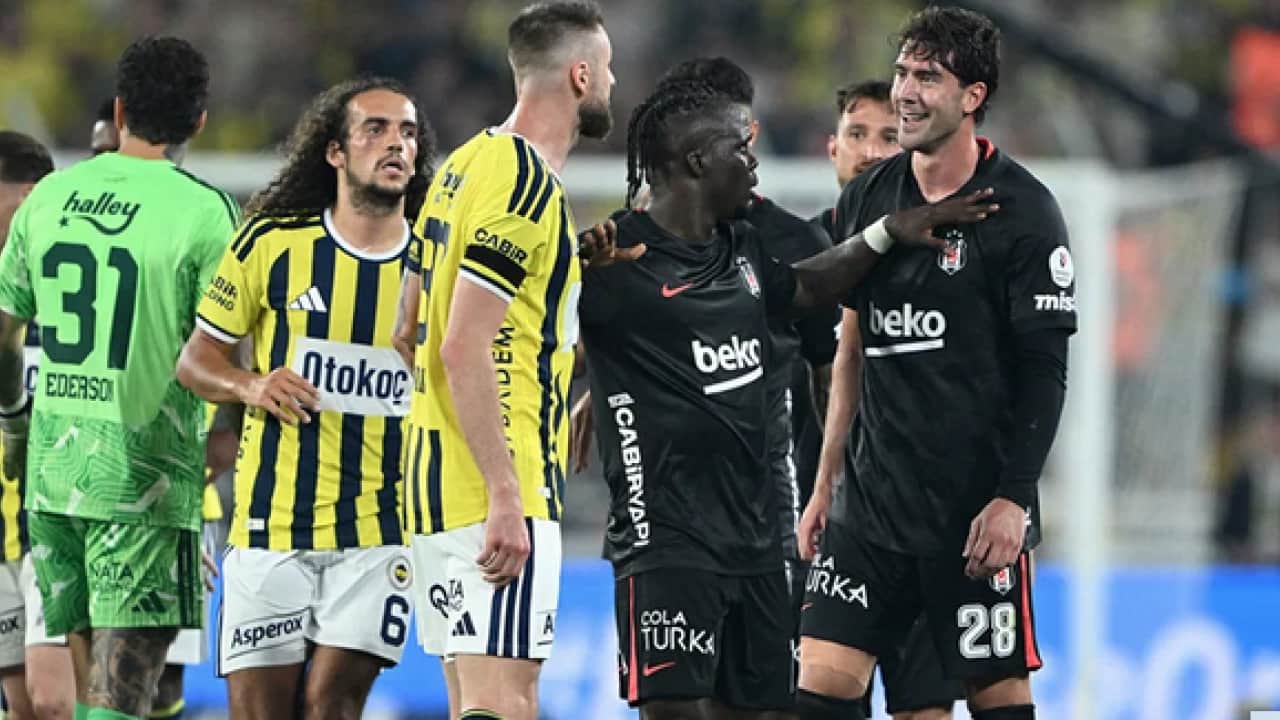 Foto - Bu gelişme can sıkacak... Beşiktaş'ta kırmızı alarm! Vlahovic'in başı fena yanabilir!