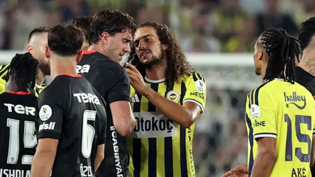 Foto - Bu gelişme can sıkacak... Beşiktaş'ta kırmızı alarm! Vlahovic'in başı fena yanabilir!