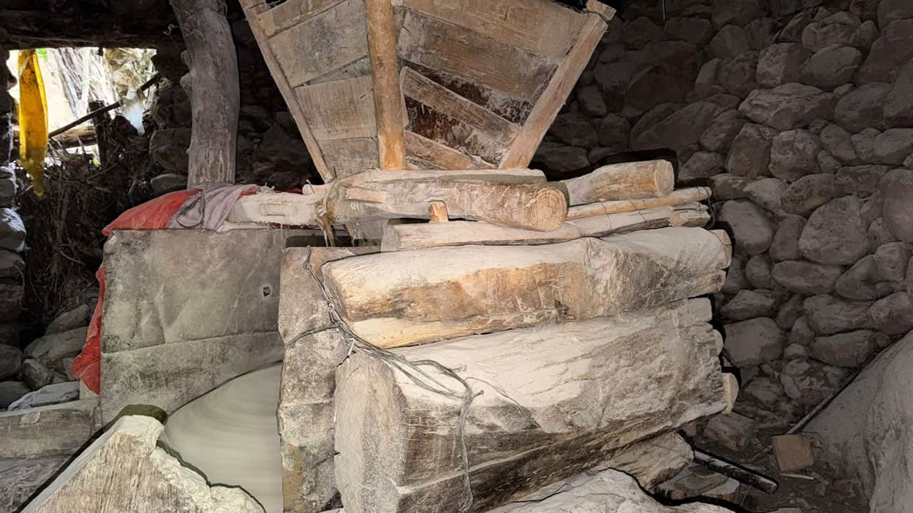 Foto - Bu yöntem teknolojiye direniyor! 1,5 asırdır suyla dönüyor