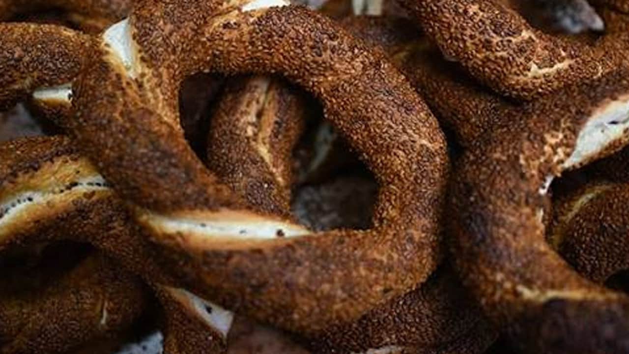 Foto - Bugünden itibaren zamlı olarak satılacak! İşte simidin yeni fiyatı