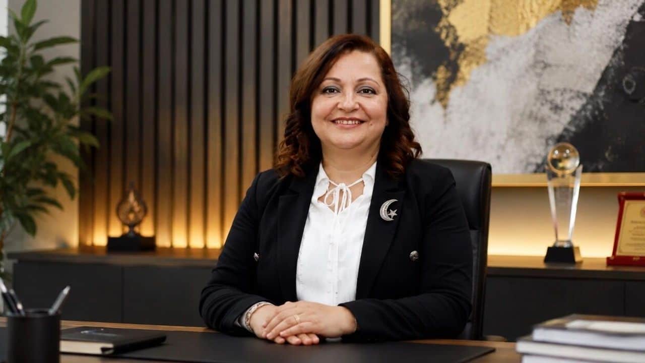 Foto - Bunlar gerçekten iyice cozuttu! CHP’li Ali Mahir Başarır’dan AK Parti’ye geçecek başkan için skandal çağrı