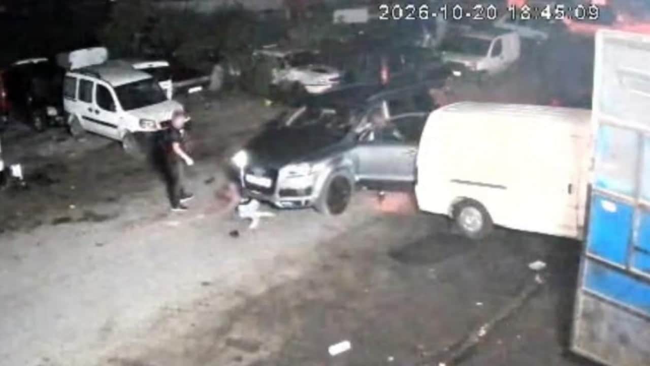 Burası Teksas değil Sakarya! Önce tüfekle ateş etti, sonra araçla ezildi