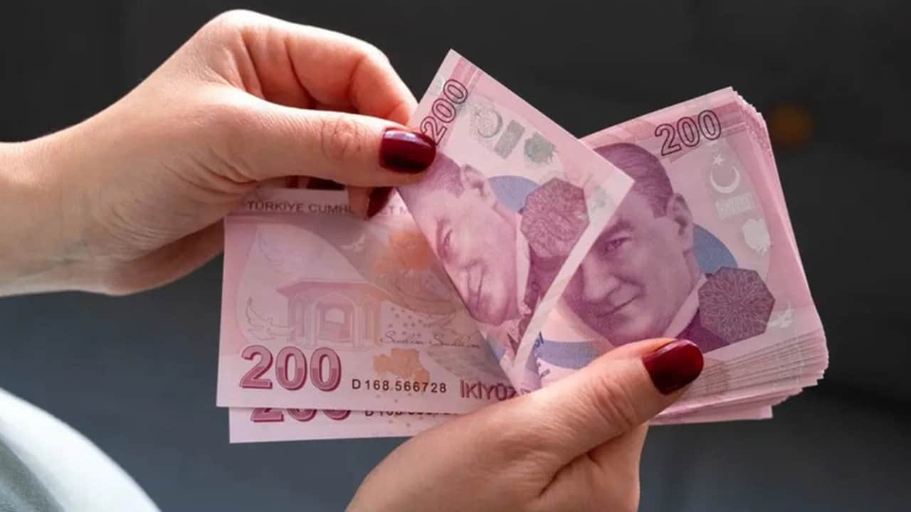 Foto - Çalışan annelere müjde! O şartı sağlayanlar yıllarca erken emekli olup maaşı kapacak