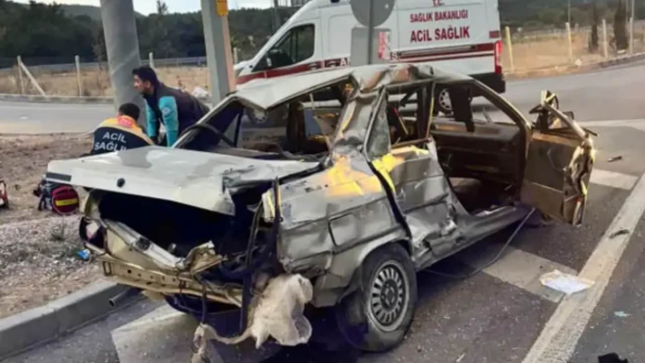 Çanakkale'de feci kaza: Ölü ve yaralılar var!