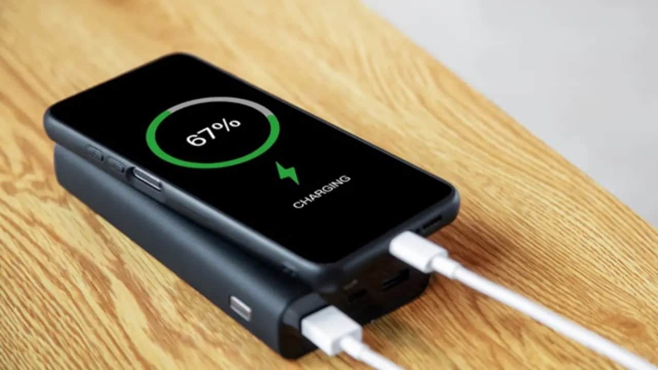 Foto - Çantanızda bomba olabilir! Powerbankleri kullanmanın püf noktaları