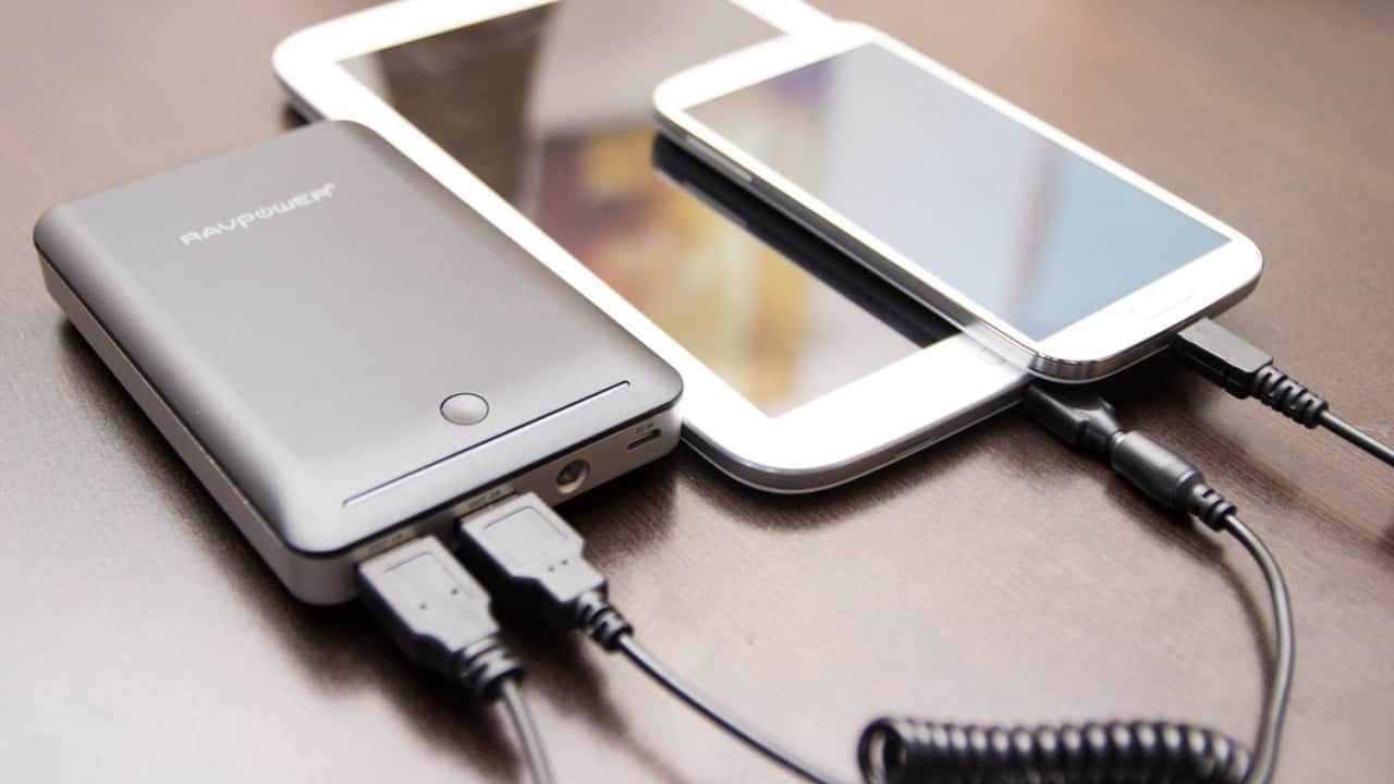 Foto - Çantanızda bomba olabilir! Powerbankleri kullanmanın püf noktaları