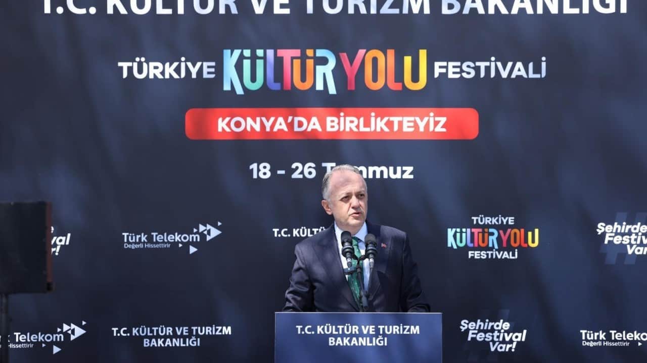 Foto - Çatalhöyük'ten Mevlana'ya uzanan kültür yolculuğu Konya'da başladı...
