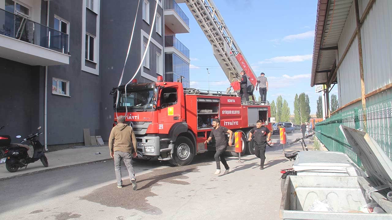 Foto - Çatıda korku dolu anlar