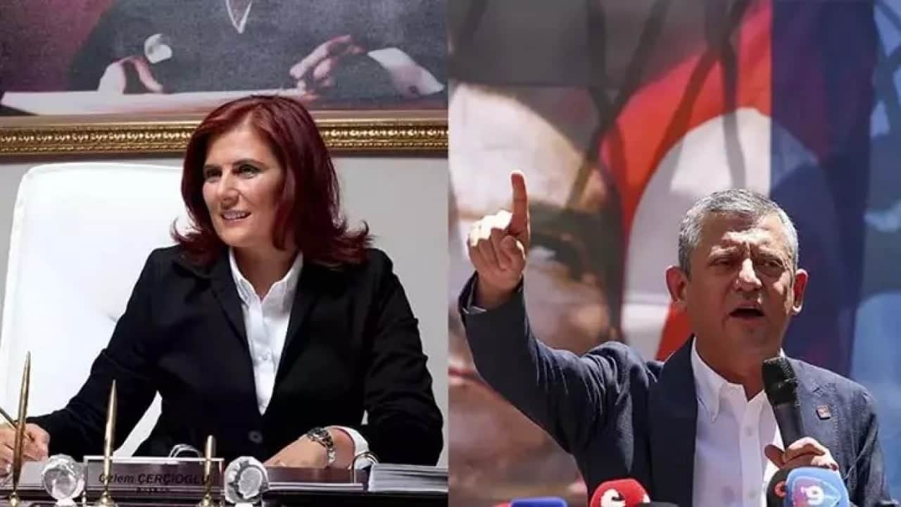 Foto - Cem Küçük 'AK Partili isme yapıldı' dedi! Şok açıklamayı yaptı: Mesajlar yayınlanırsa o koltukta oturamaz
