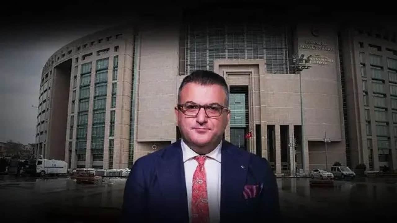 Foto - Cem Küçük'le ilgili gündemi sarsan iddia: O isimlerin şikayeti sonrası gözaltına alınmış