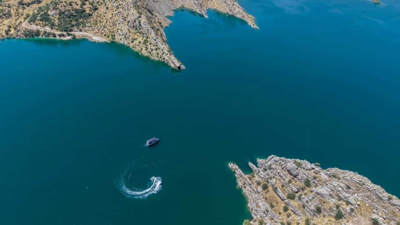 Foto - Çevre dostu tekne 4 ilin güzelliklerini keşfe çıkarıyor