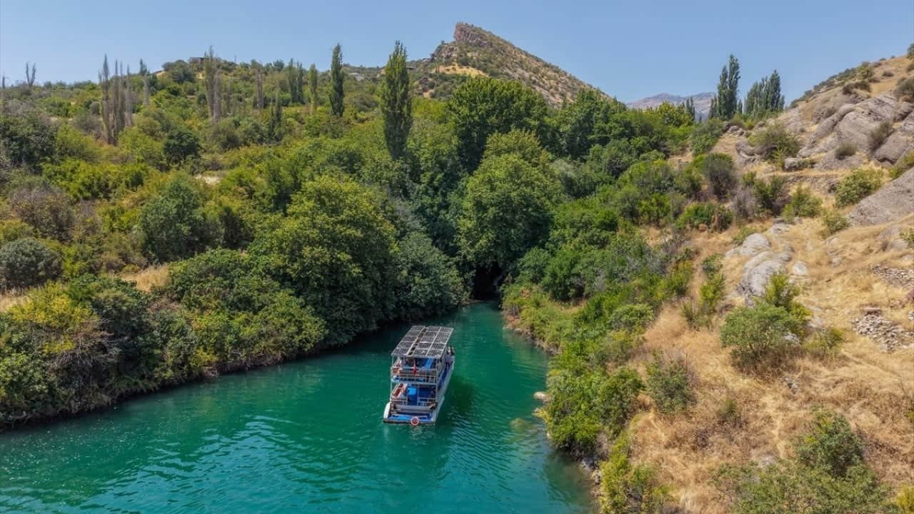 Foto - Çevre dostu tekne 4 ilin güzelliklerini keşfe çıkarıyor