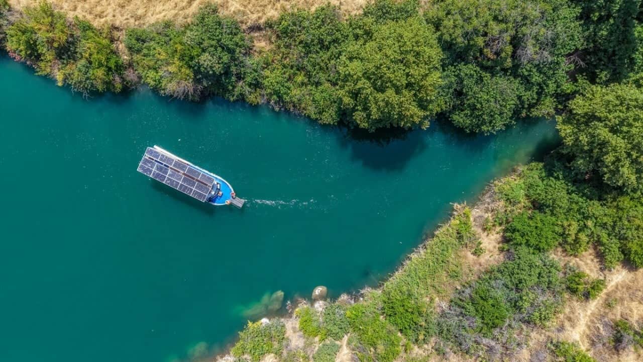 Foto - Çevre dostu tekne 4 ilin güzelliklerini keşfe çıkarıyor