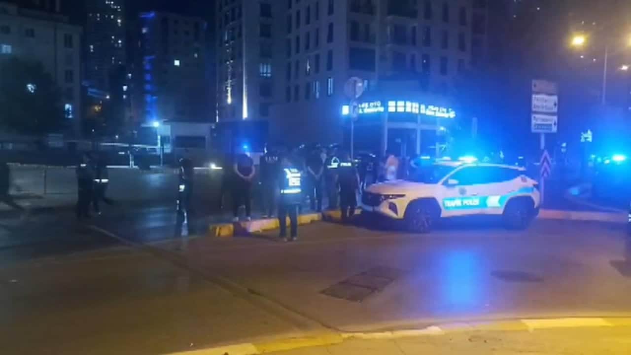 Foto - Ceza yazan polisi gözünü kırpmadan şehit etmişti! Saldırganın kimliği, ağızları açık bıraktı