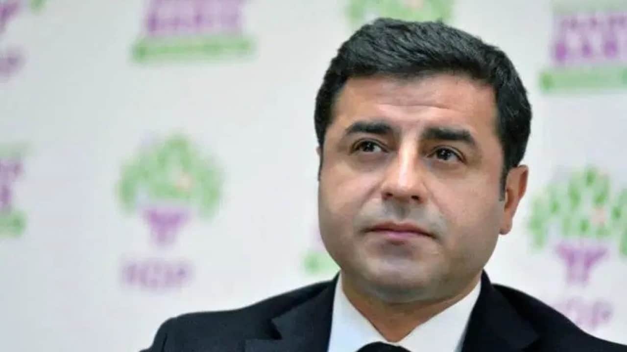 Foto - Cezaevine ziyarete gelen isme açık açık söyledi: Selahattin Demirtaş’ın son isteği herkesi şaşırttı
