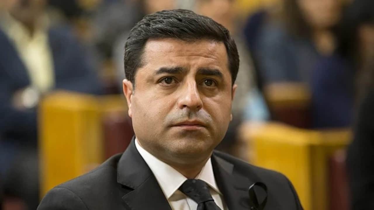 Foto - Cezaevine ziyarete gelen isme açık açık söyledi: Selahattin Demirtaş’ın son isteği herkesi şaşırttı
