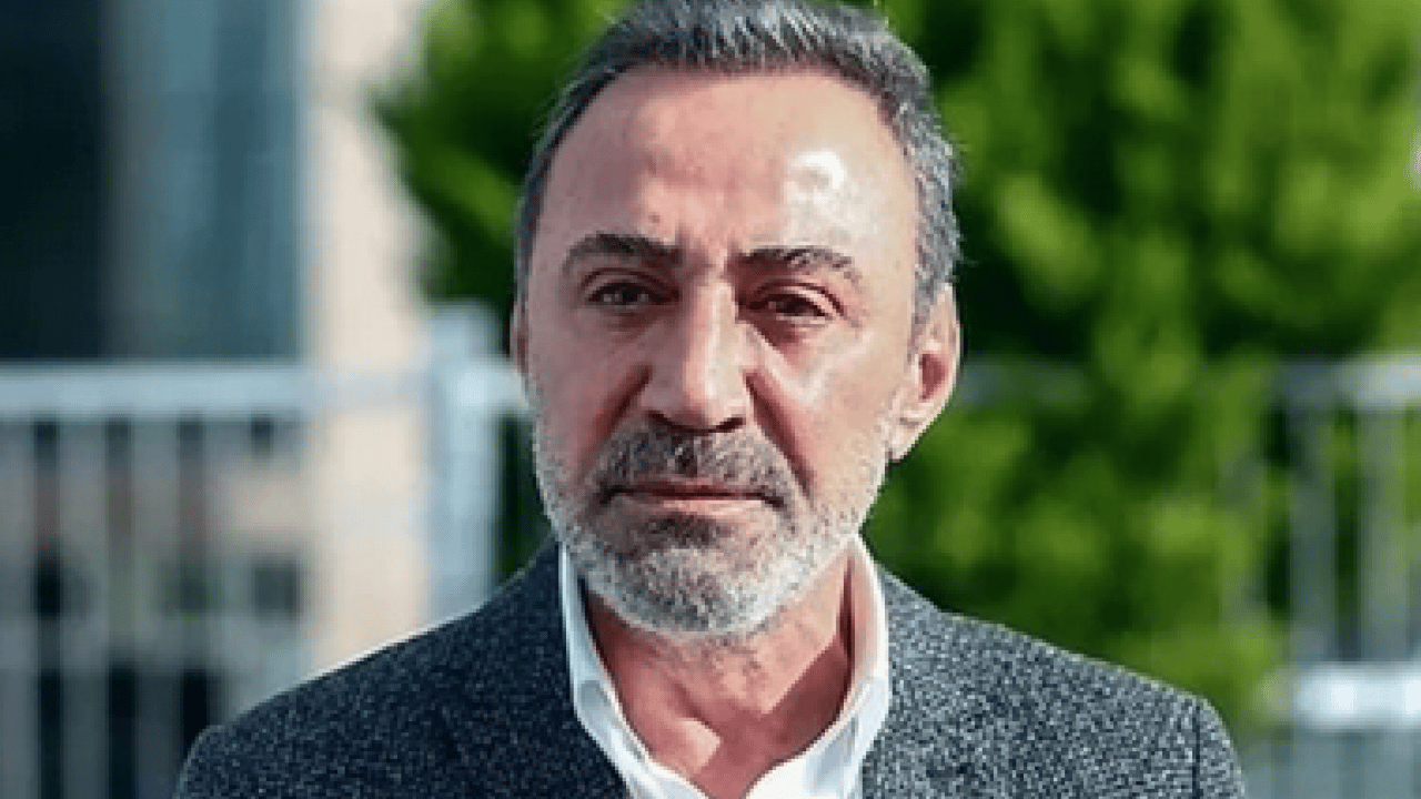 Foto - CHP İstanbul İl Başkanlığı'ndan Özgür Özel'e olay sözler! Trol çetelerimiz hiç yok... İftiracı yoldaşlarımız hiç olmadı...