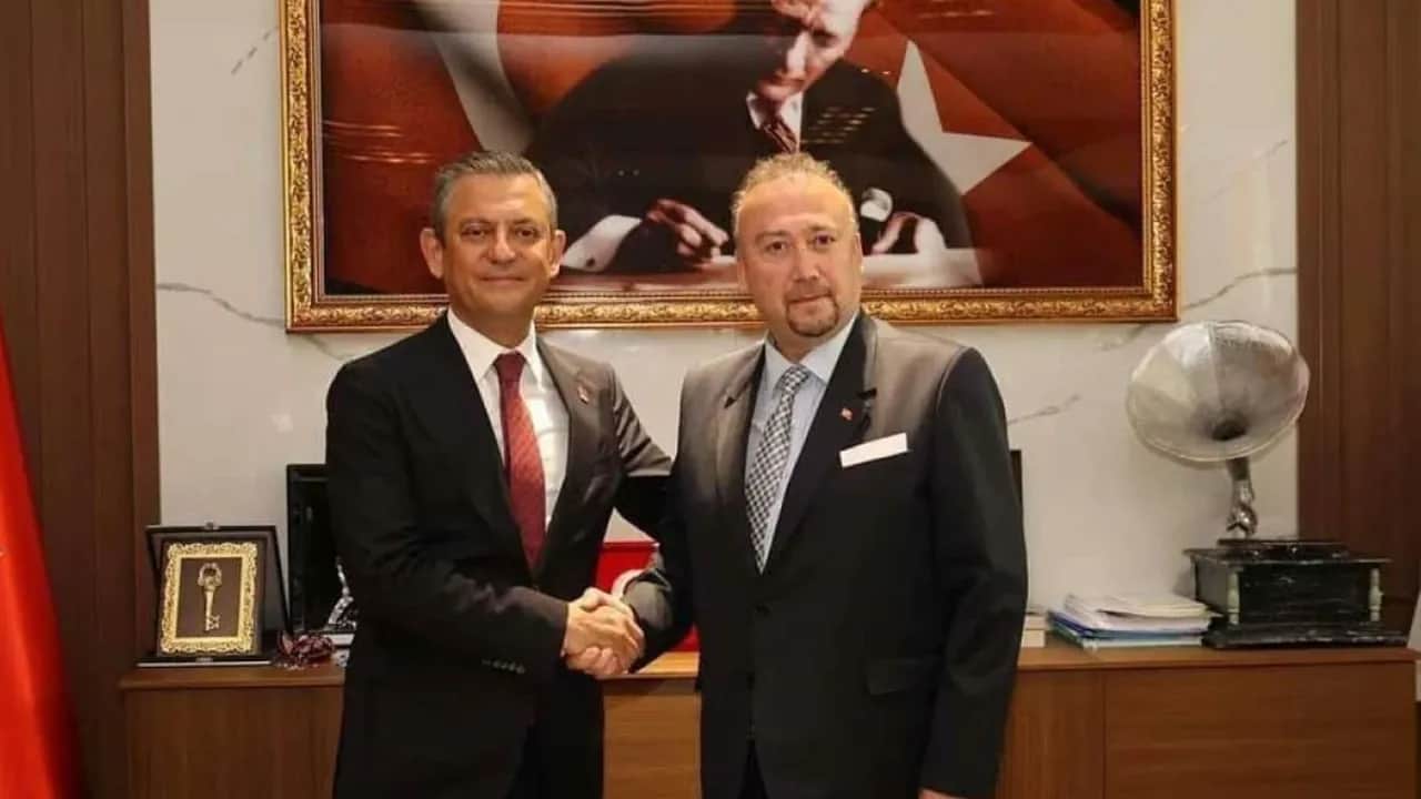 Foto - CHP karıştı, 1680 üye ışık hızıyla atıldı! Özkan Yalım’a dokunulmamasının sebebi 254 kaset mi?