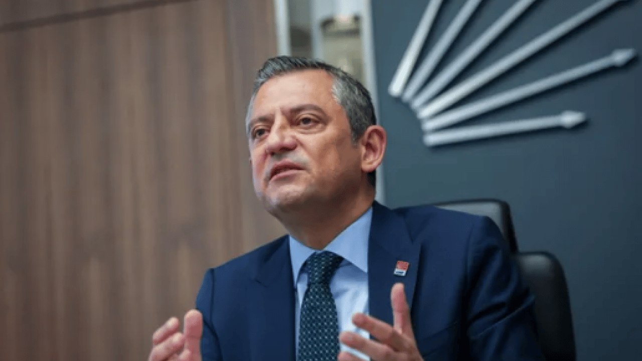 Foto - CHP Sözcüsünden bomba çıkış: Parti içinde paralel yapı oluştu… Özgür ile Ekrem ihraç edilecek mi?