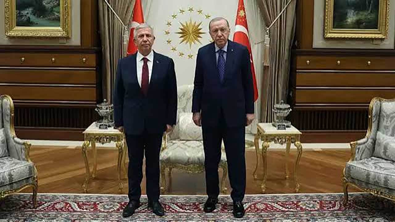 Foto - CHP’de iç kargaşa ve kaos bitmiyor! Mansur Yavaş partisini sattı, CHP Sözcüsü Sarı’dan adeta sitem döküldü!