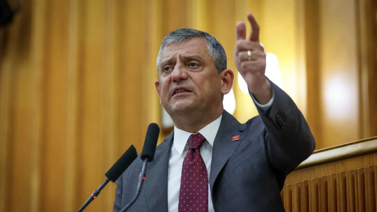 Foto - CHP’de koltuk savaşı kızıştı! Özgür Özel istifa mı edecek? Flaş açıklama geldi
