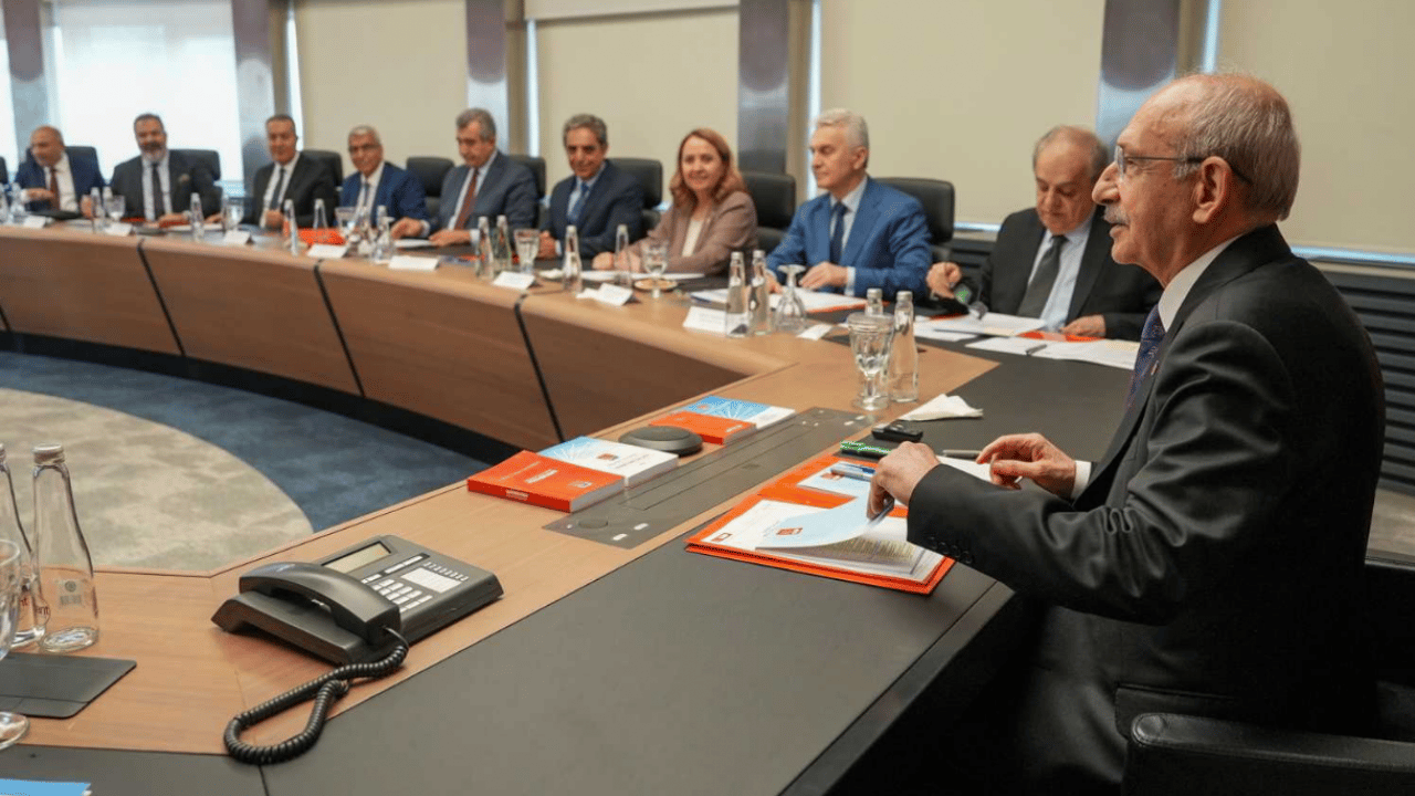 Foto - CHP’de tasfiye vitesi yükseldi! Gözler MYK’toplantısında