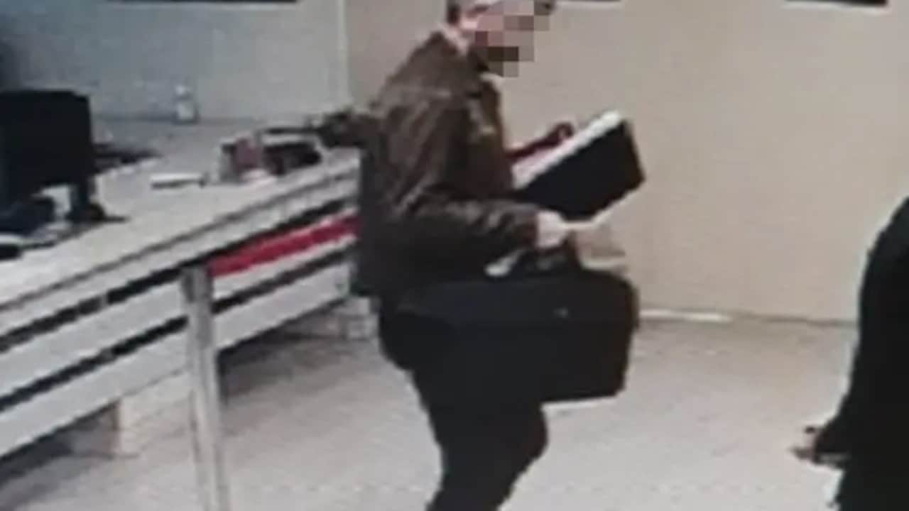 Foto - CHP’li başkanın bütün ipliği pazara çıktı! Kocasıyla birlikte böyle soyup soğana çevirmişler